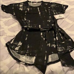 Lularoe mitzi tunic top with sash - new with tags